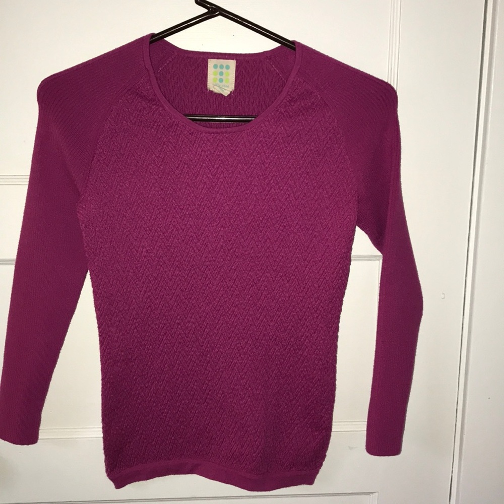 TITLE NINE sweater size M
